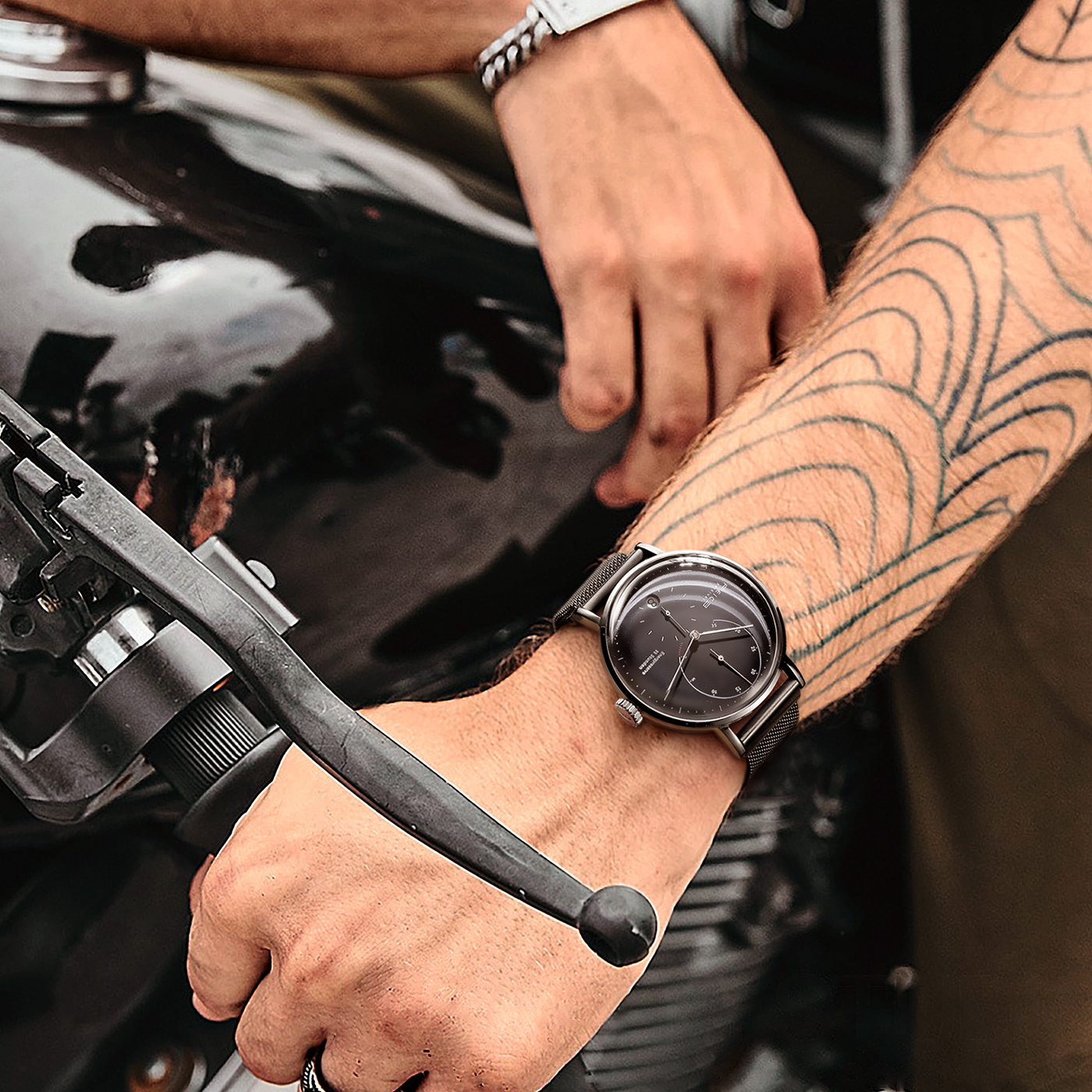 FM202 Men's Wristwatch