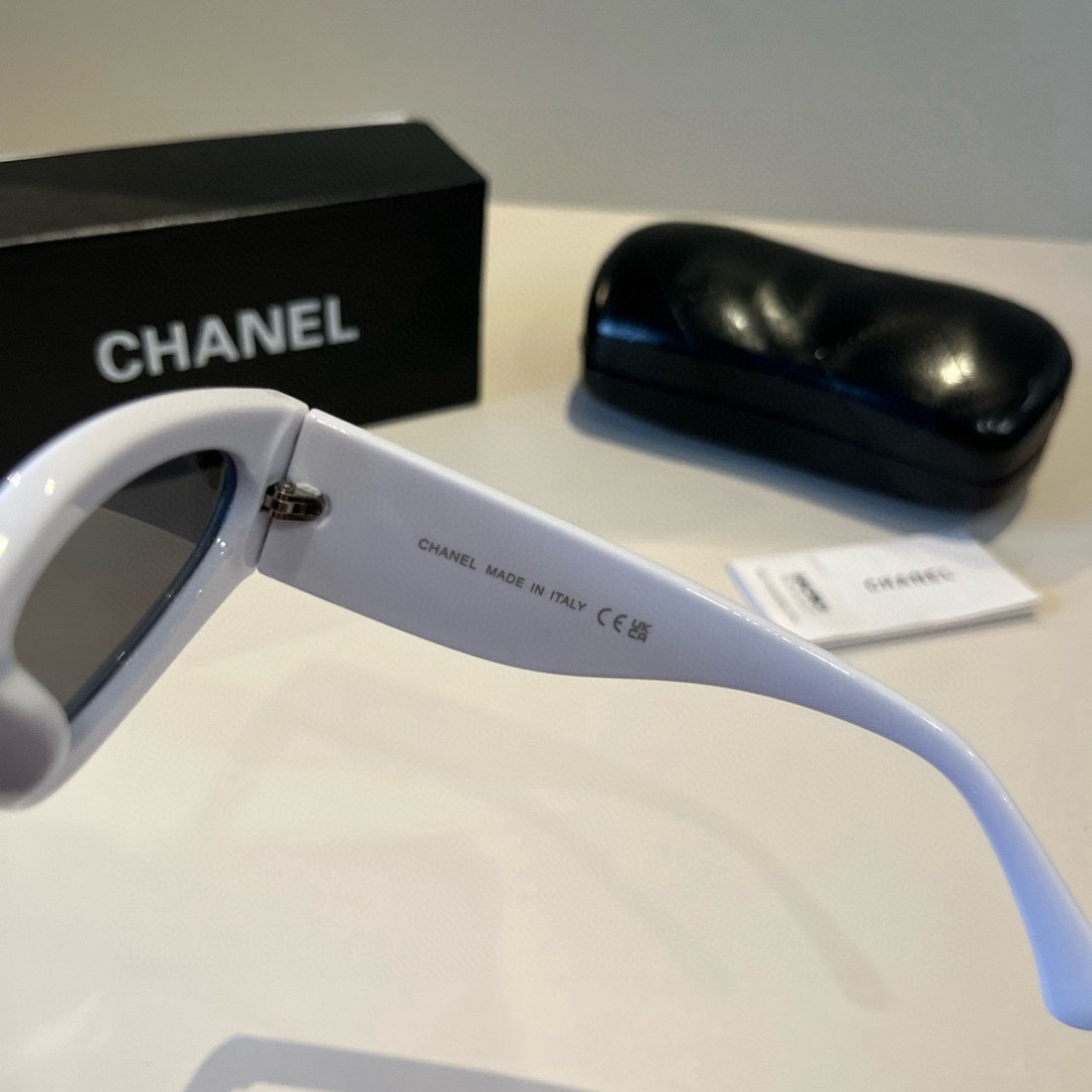 Chanel round frame sunglasses