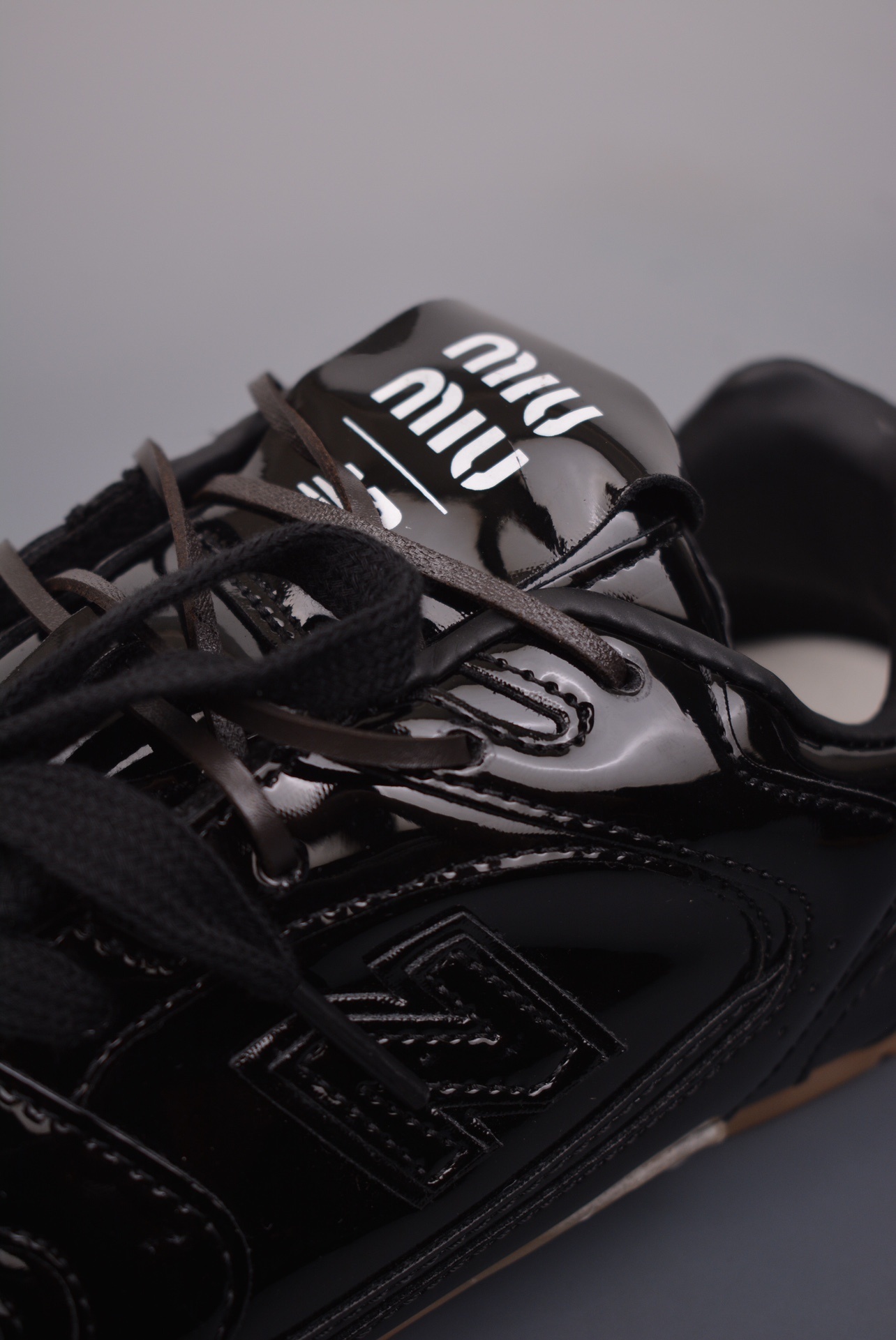 Miu Miu x New Balance 530 SL 