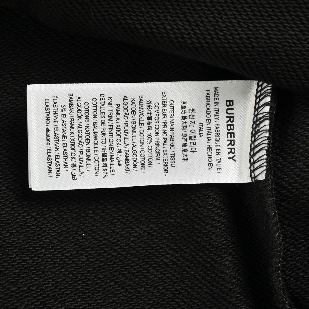 Burberry 24Fw Warhorse Patch Crew Neck Sweatshirt