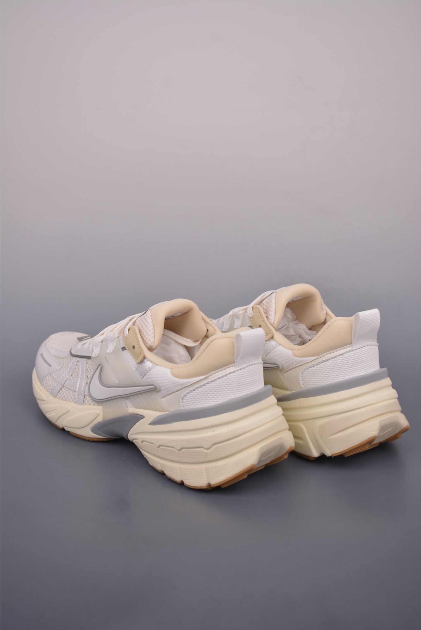 Nike V2K Runtekk 