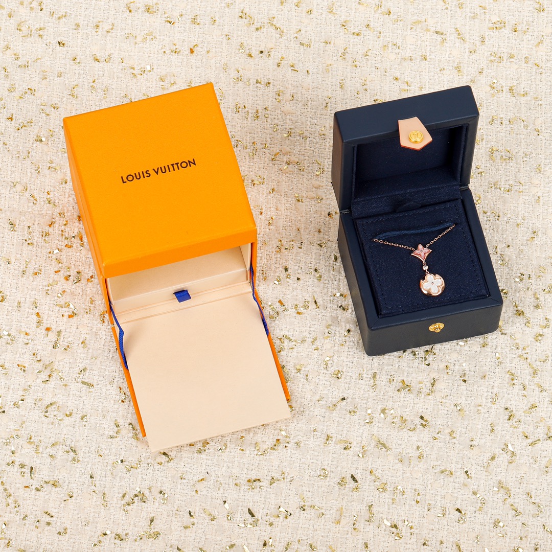 Louis Vuitton COLOR BLOSSOM BB Gold Agate Necklace