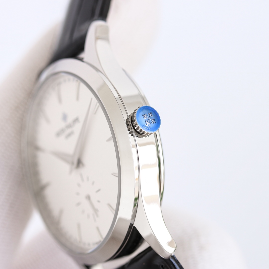 Patek Philippe Classic Watch Series 5196G