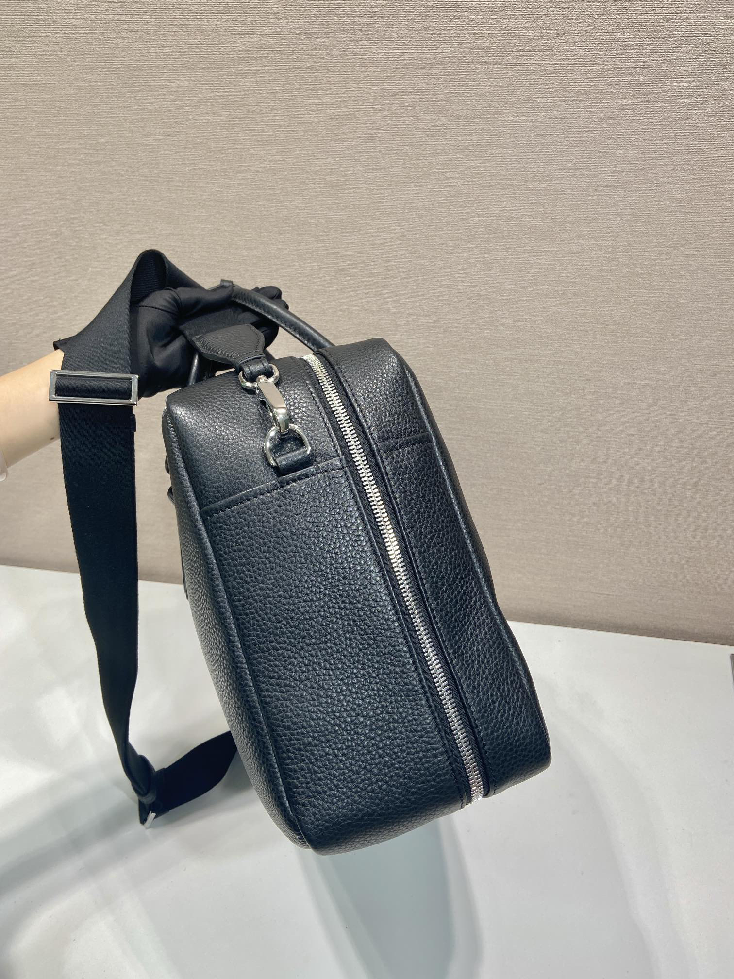 Prada New Extra Large Briefcase 2VE339