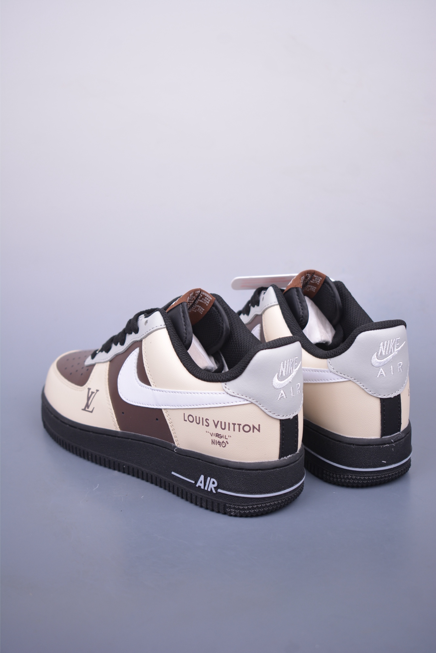 Louis Vuitton x Nike Air Force 1 07 LV8 Low Sneakers BeigeWhiteBrown 808788-625