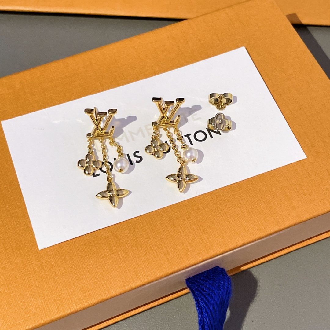 Louis Vuitton Gold Flower Pearl Tassel Earrings