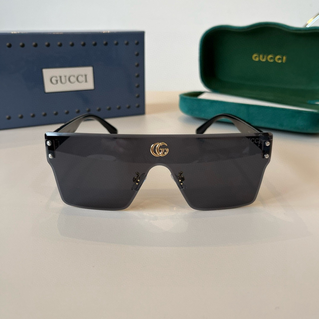 Gucci rimless sunglasses