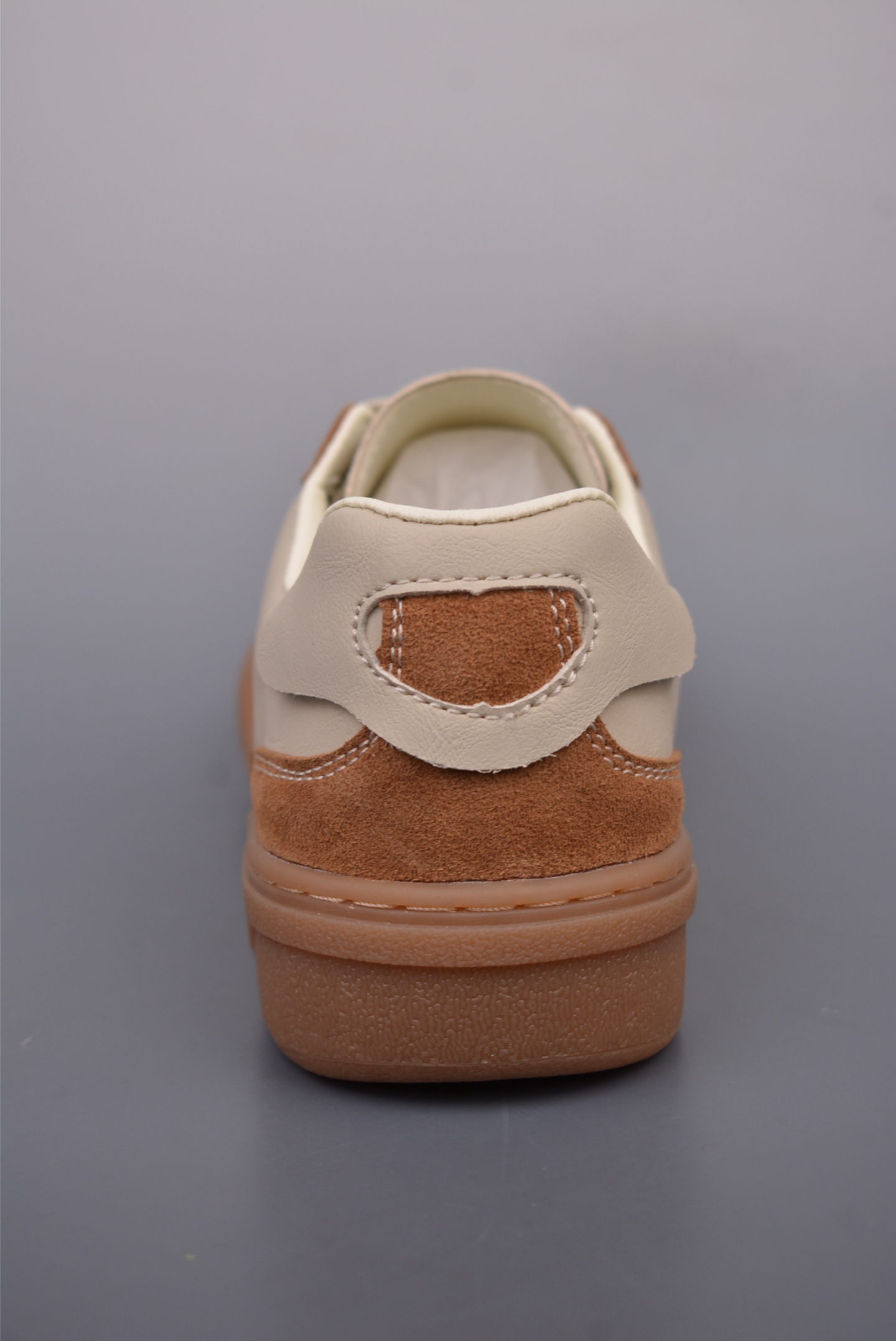 GUCCI T-head Dexun sports shoes brown and white