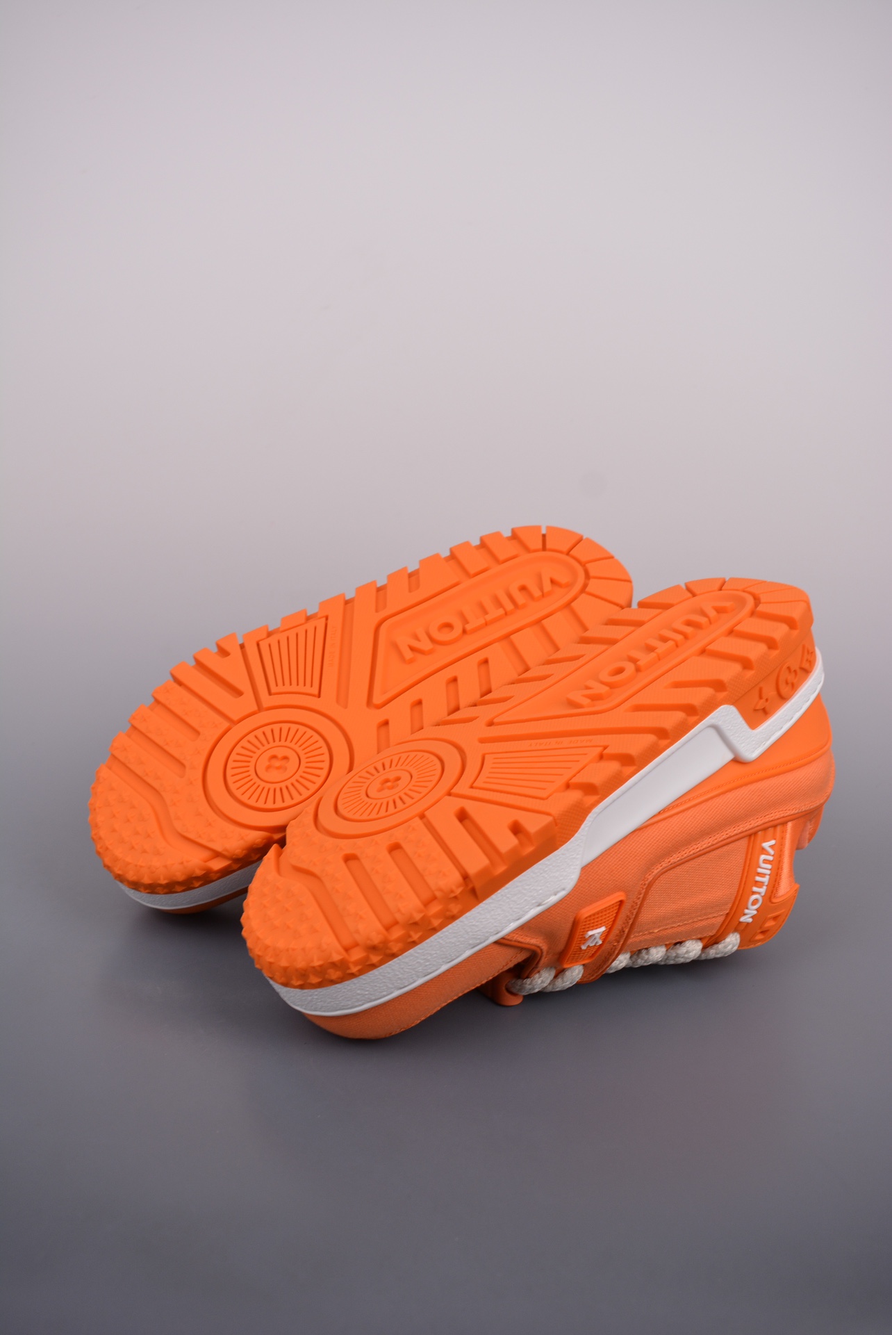 Louis Vuitton Trainer Maxi Low Sneaker Orange