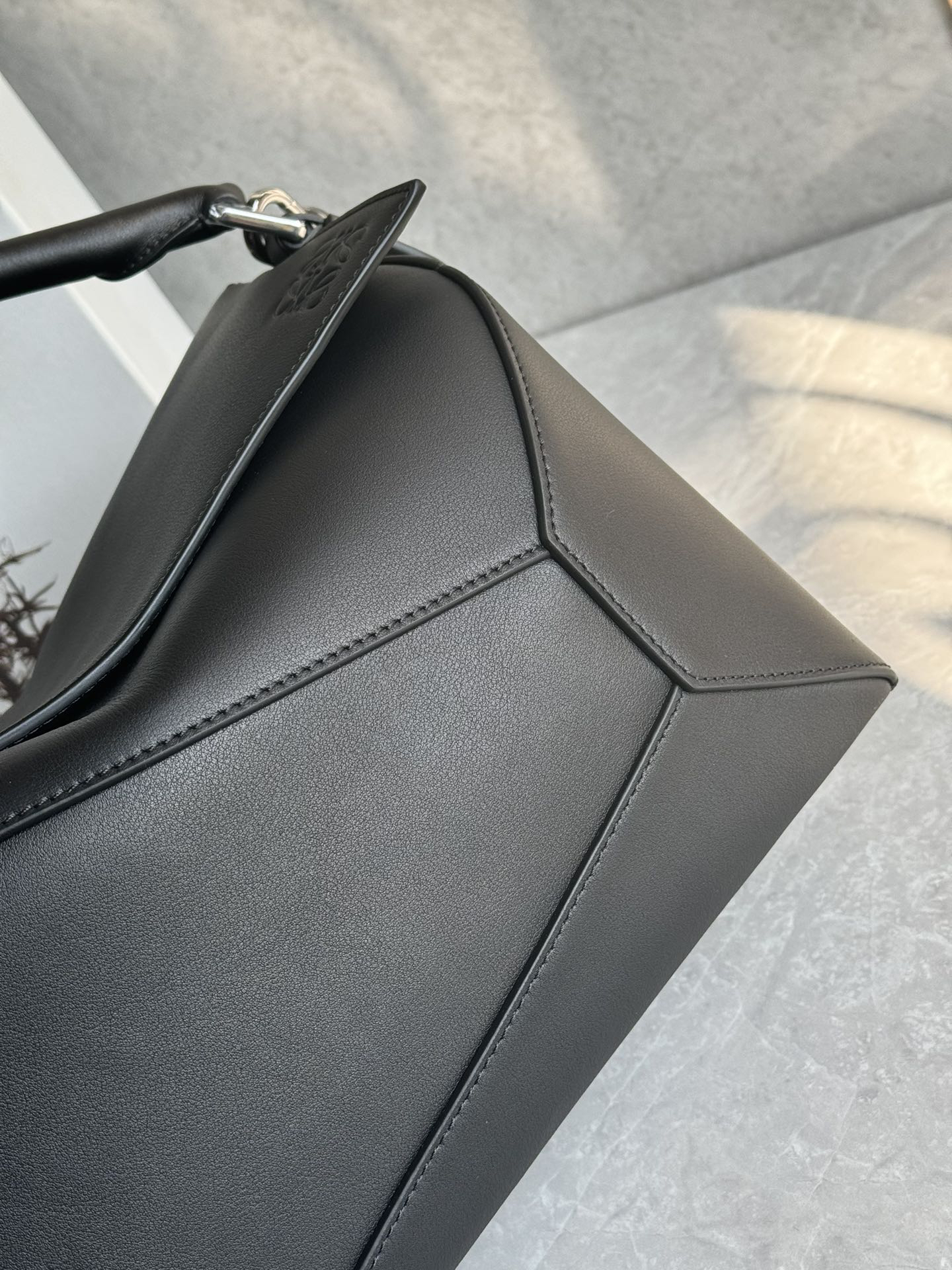 Loewe zzle large bag 0531