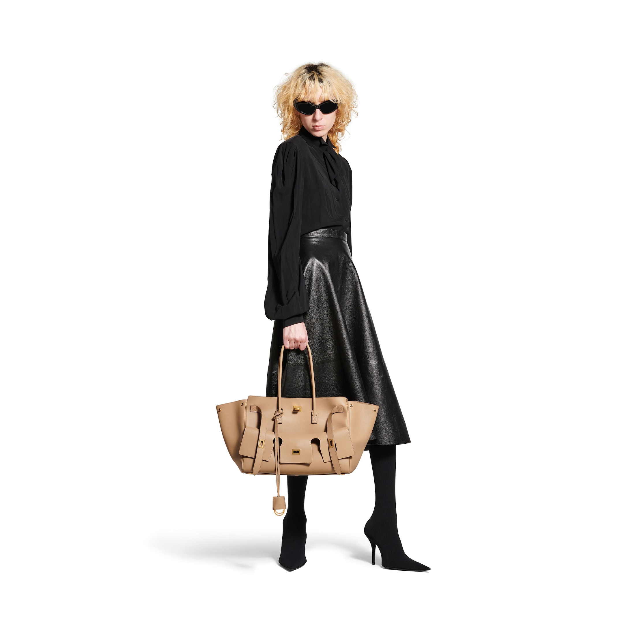 Balenciaga Bel Air Carry All Bag Medium 8054812ABAV1000