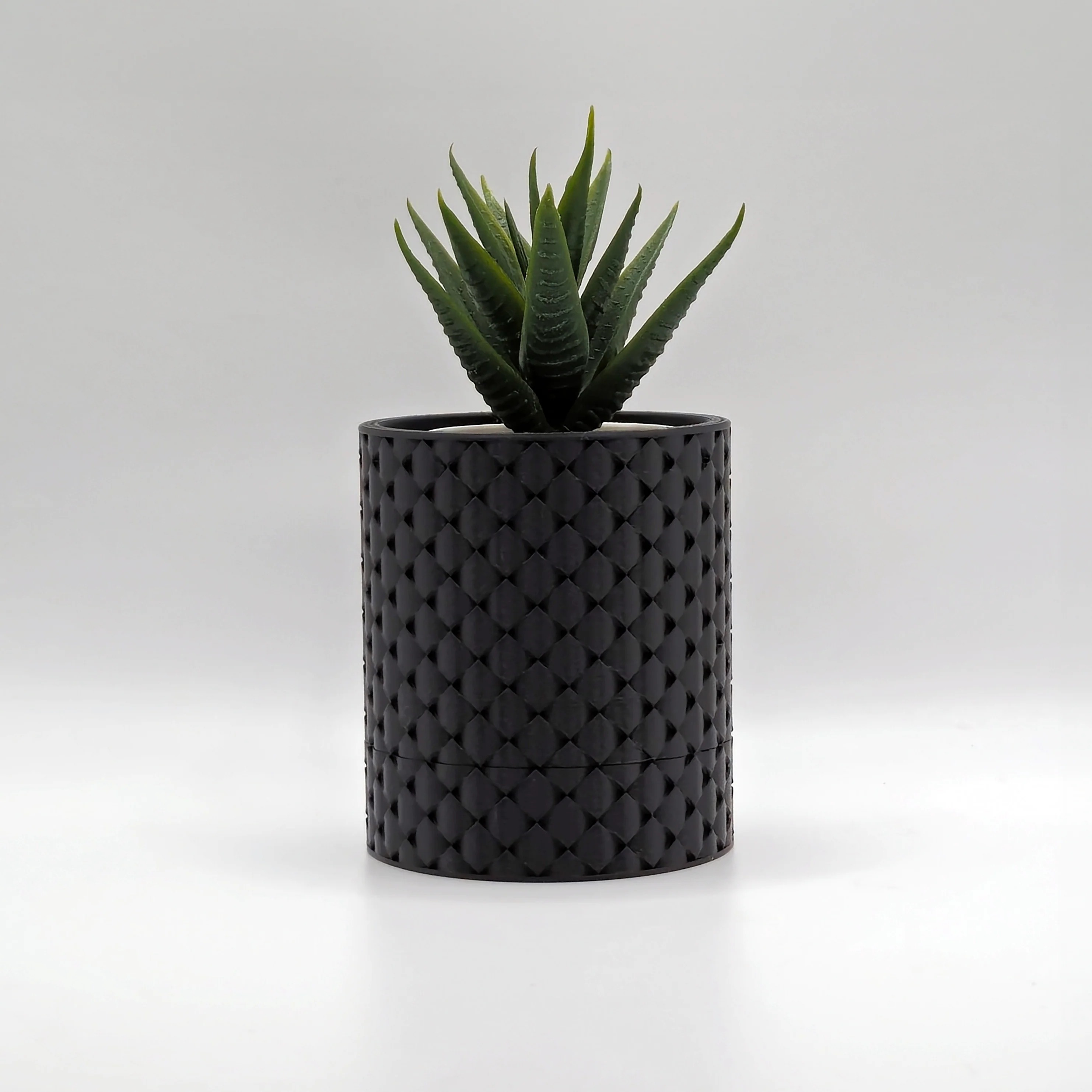 🌺🌺Basket Weave Wall Planter with Hidden Drip Tray
