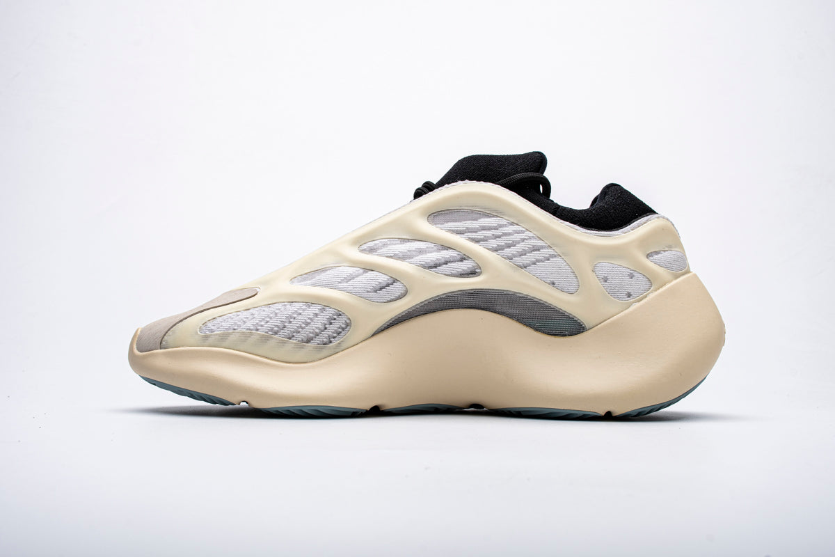 700V3