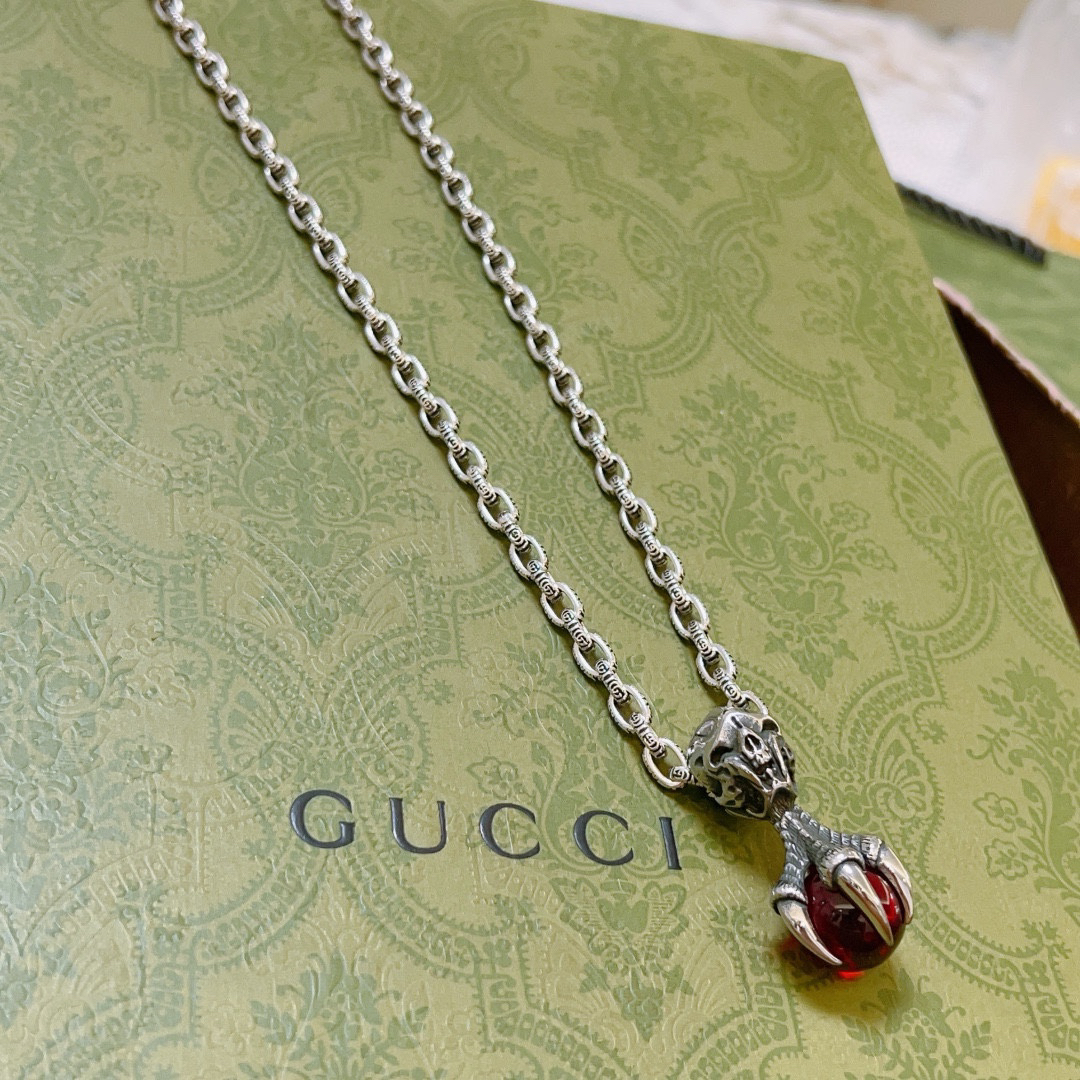 Gucci Anger Forest Series Red Agate Chain Necklace