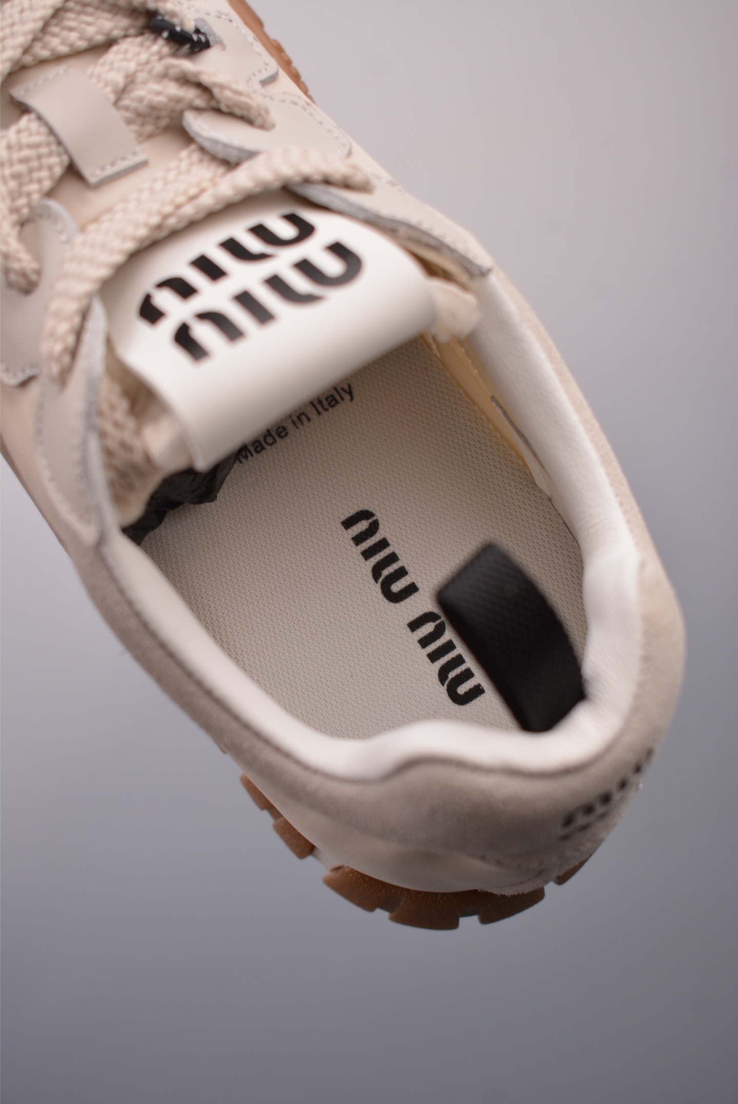 Miu Miu Tyre Low Sneakers 