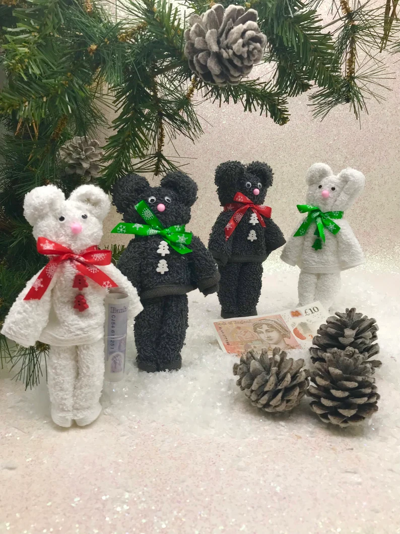MONEY BEAR FLANIMALS - Christmas Bear!