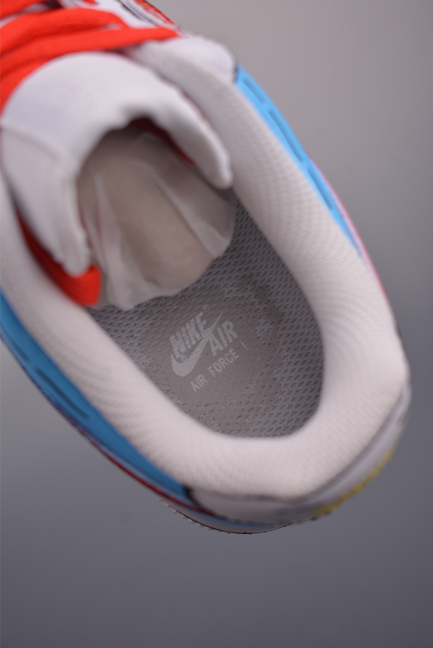 Doraemon collaboration Nike Air Force 1 Low hand-painted graffiti white, blue and red DD8959-100
