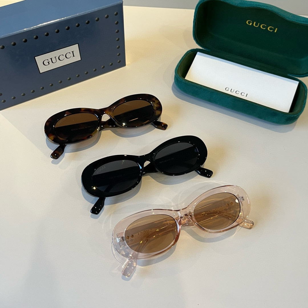 Gucci Round Frame Sunglasses