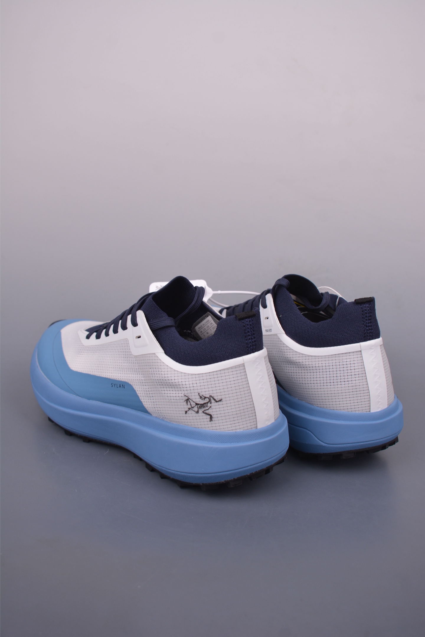 Arc'teryx SYLAN LT W running shoes 077218
