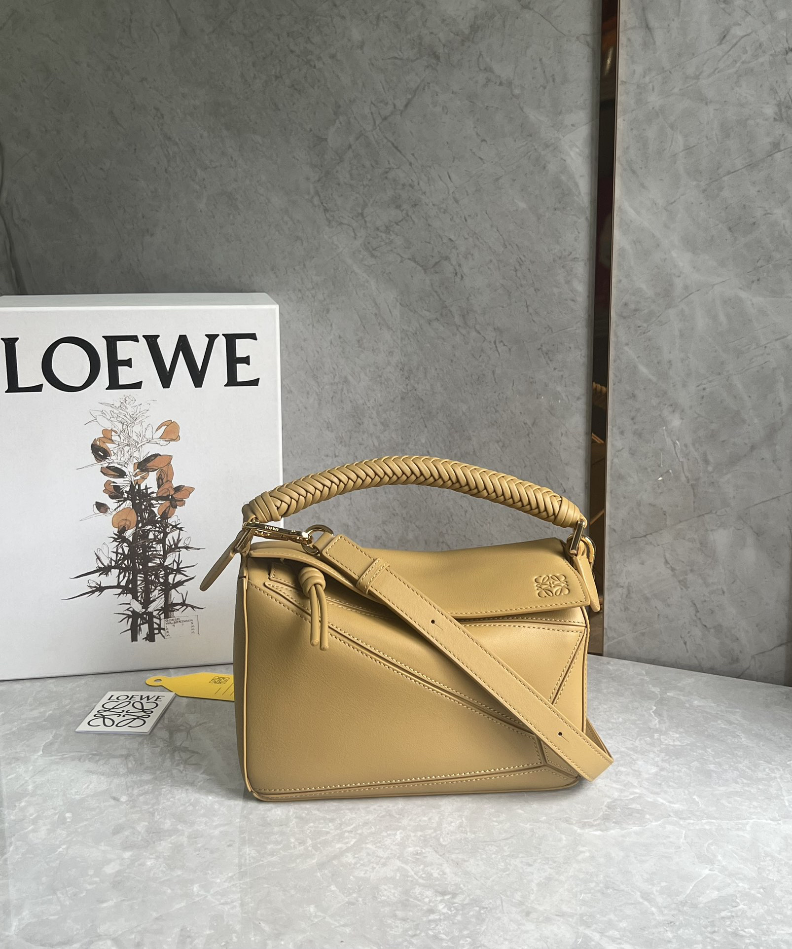 Loewe zzle bag with braided handle 0189