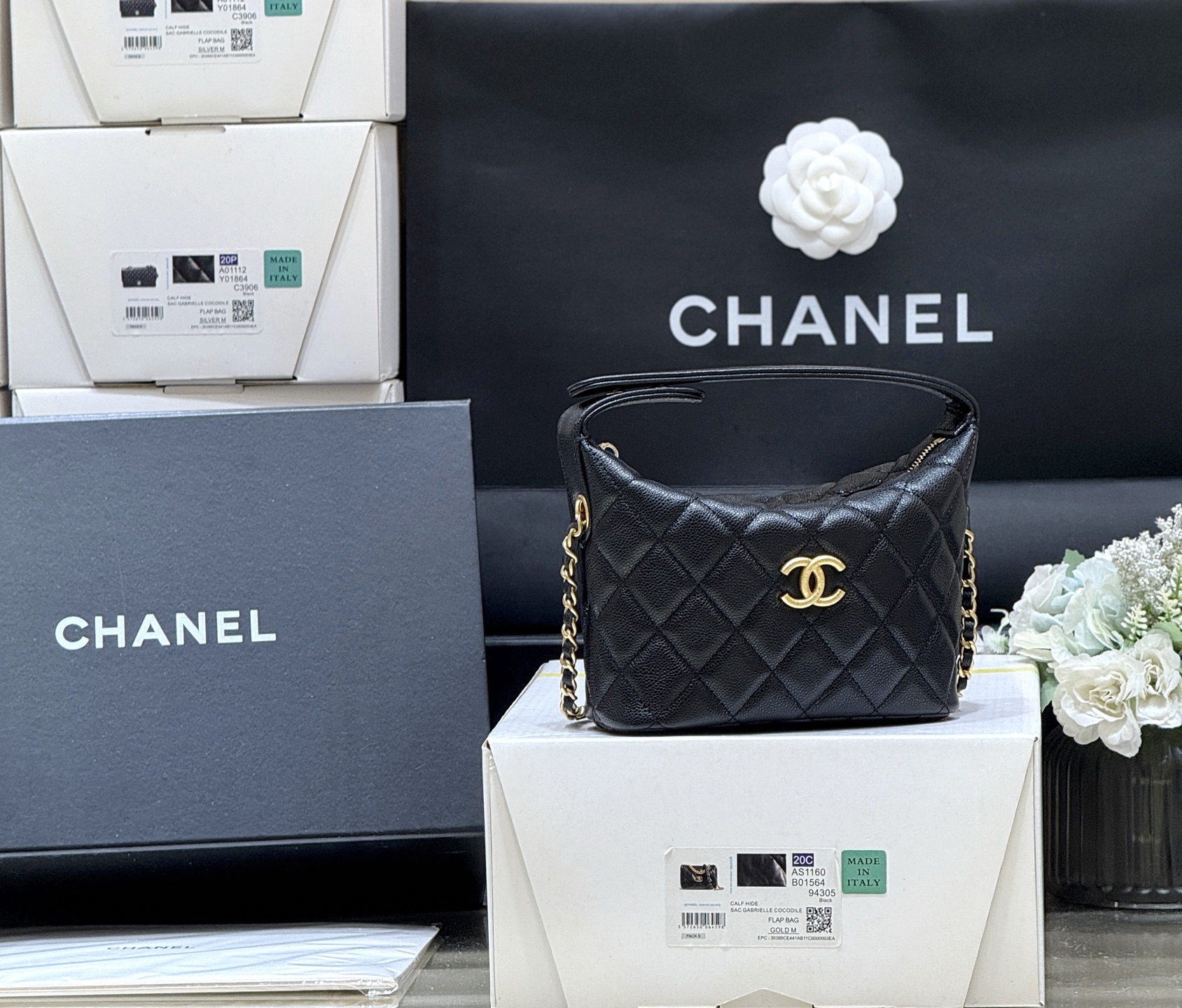 Chanel 25P Spring and Summer Preview Series Underarm Bag AP4484