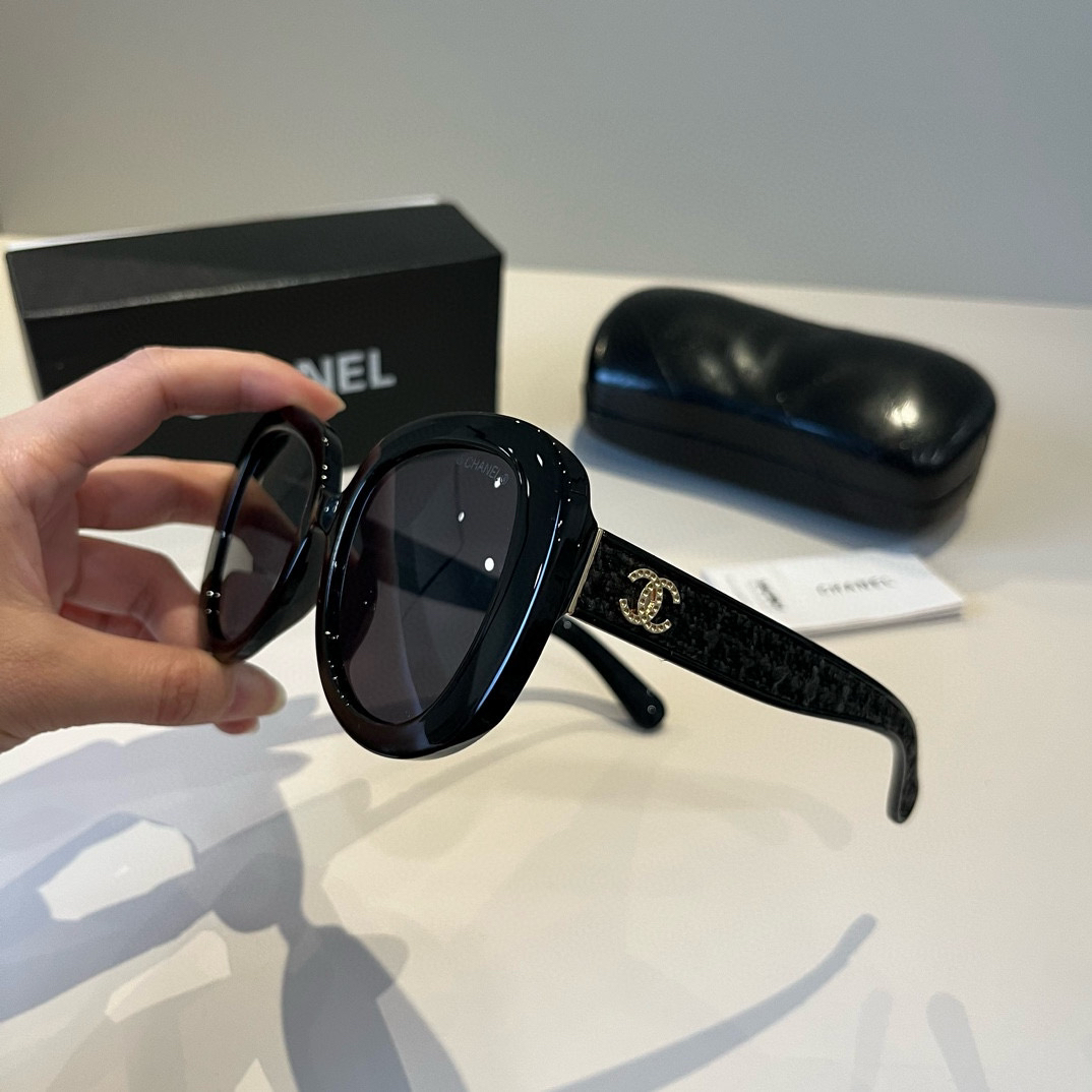 Chanel round frame sunglasses