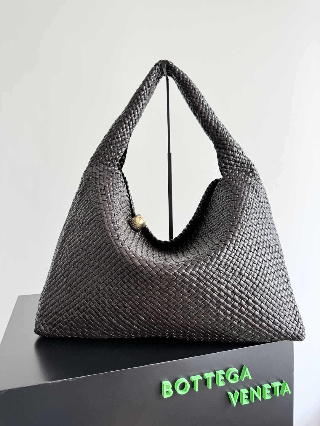 Bottega Veneta large Tosca Baci Baci handbag 762635