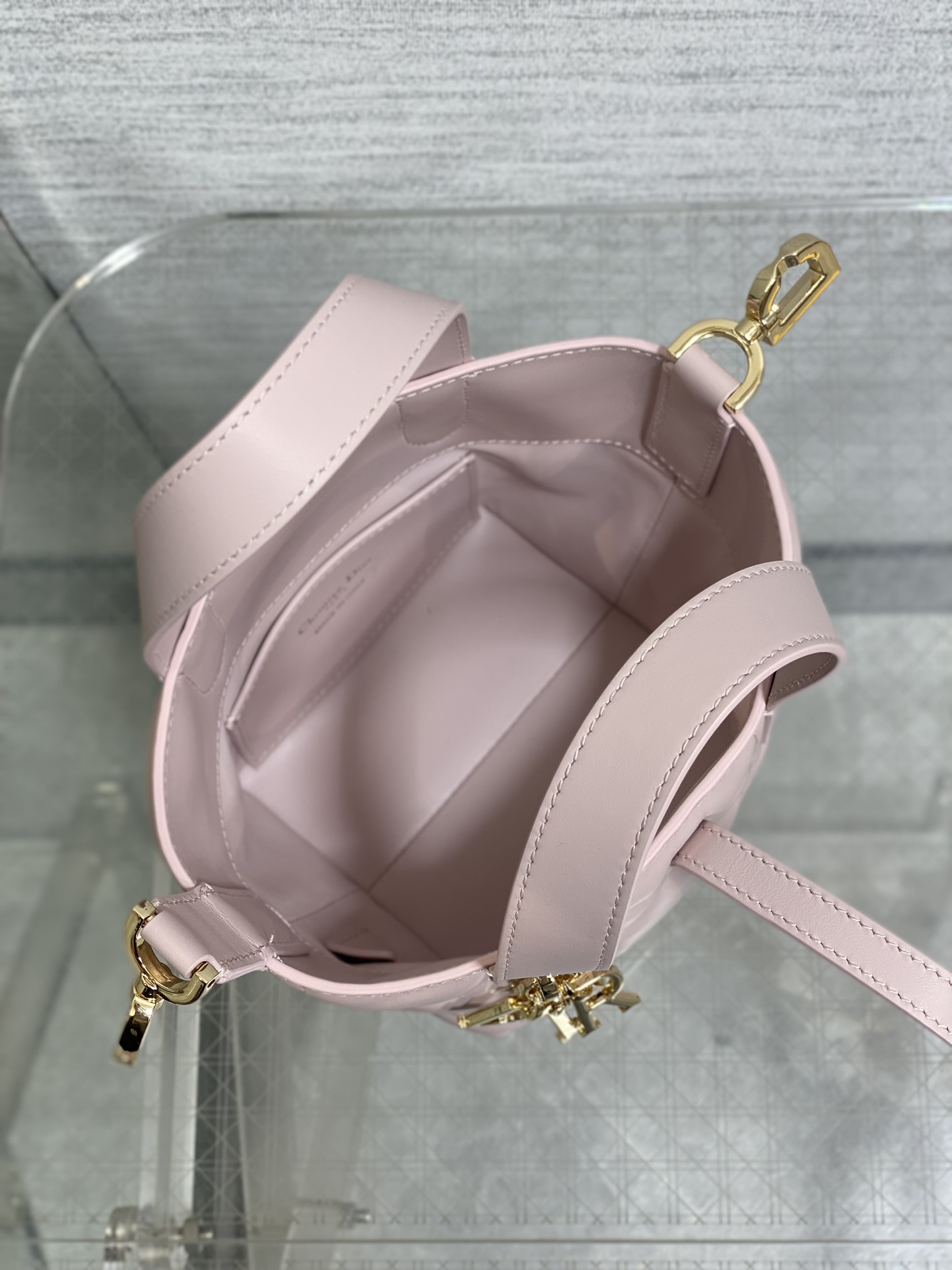 Dior Toujours vertical series mini
