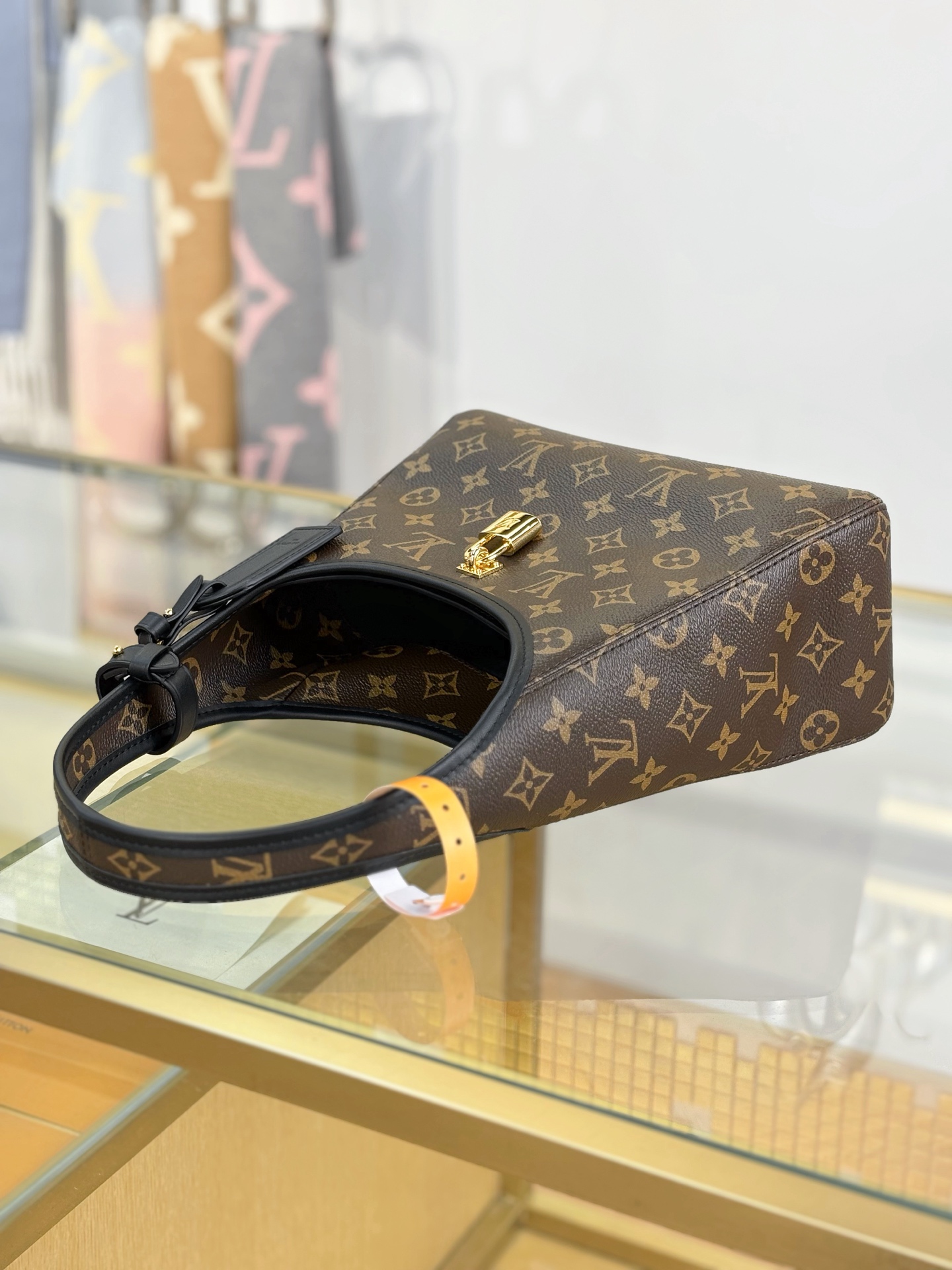 Louis Vuitton The Drop Small Bag M12940