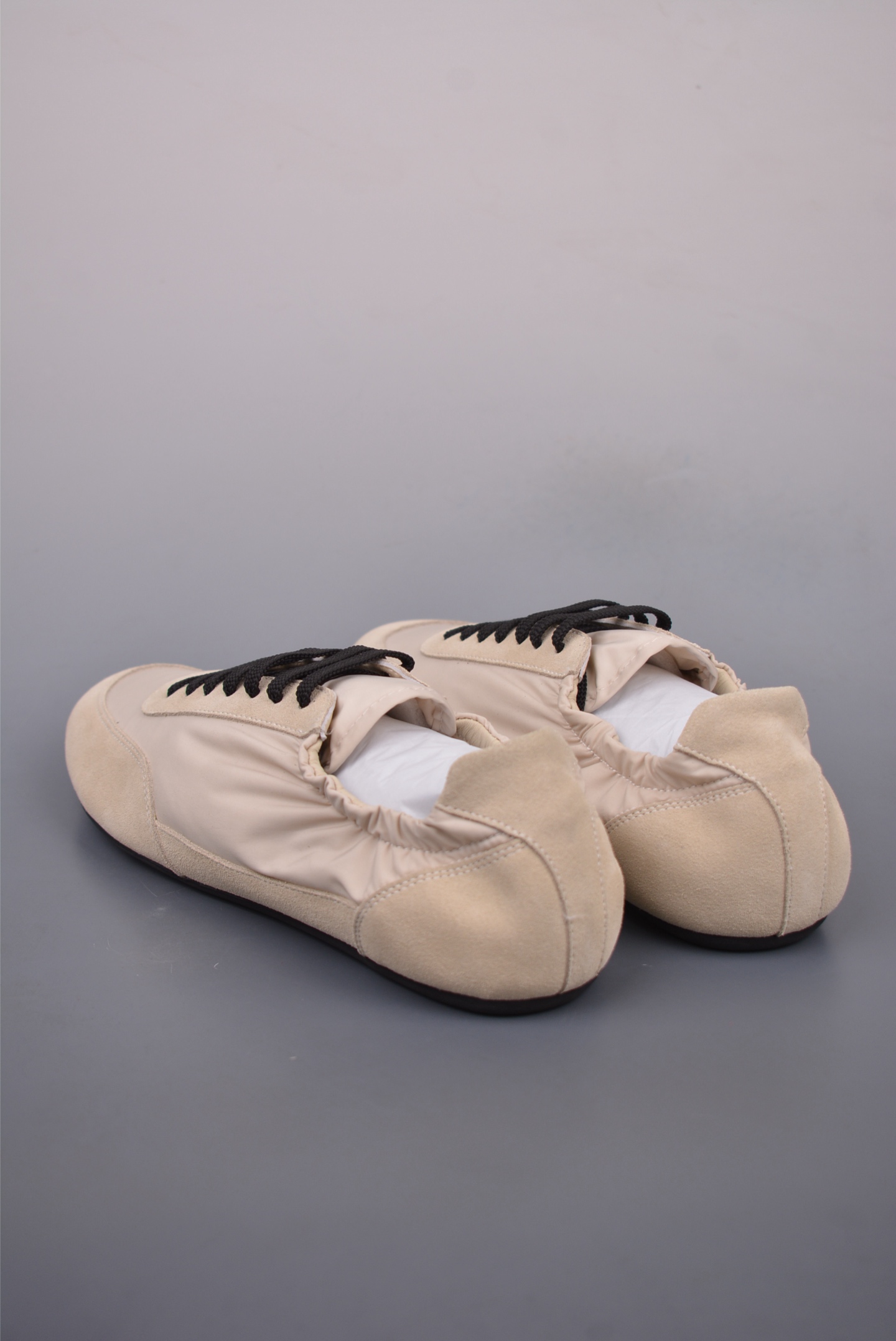 Prada SpringSummer Show Thin-soled Dexter Shoes Off-White