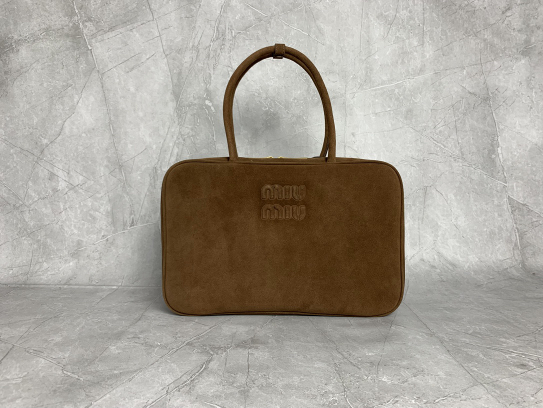 Miu Miu Deer Velvet Briefcase 5BB117