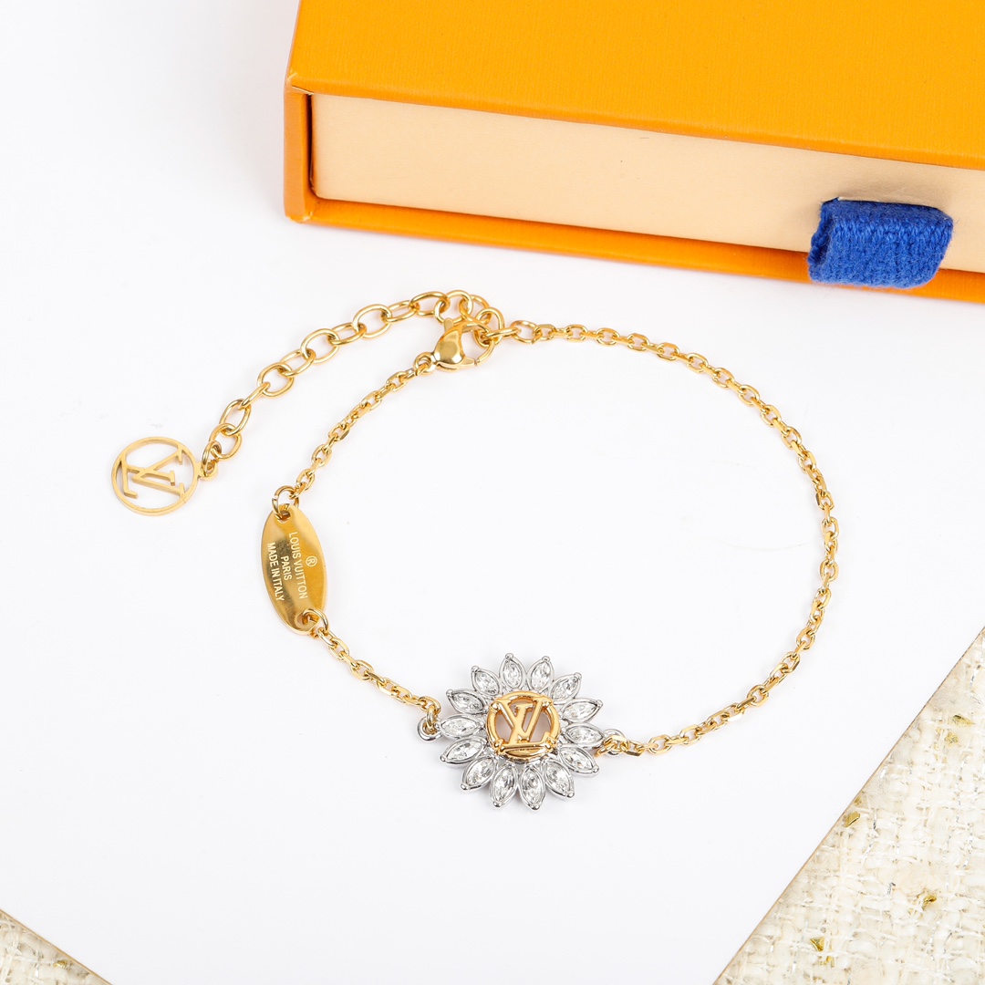 Louis Vuitton Flower Marquise Diamond Bracelet
