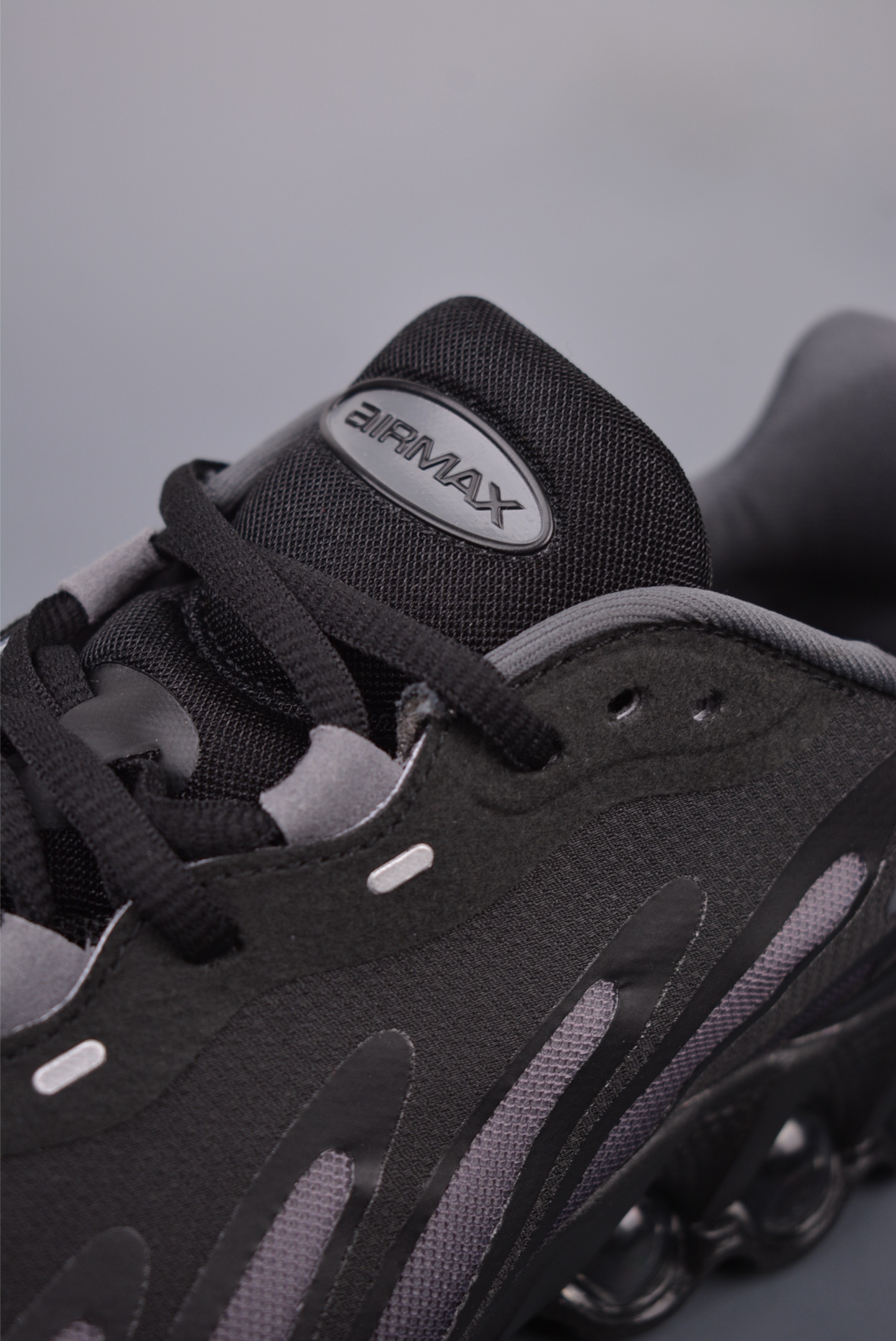 Nike Air Max DN8BlackIron Grey HF5509-002