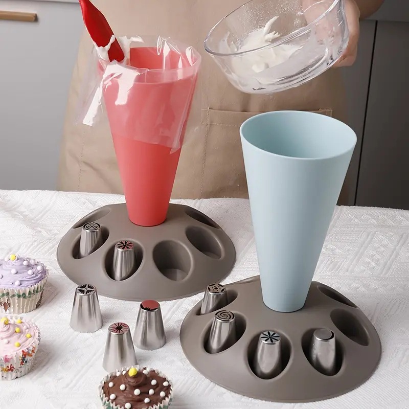 💥Daily Sales of 1000+🔥Piping Bag Tip Holder & Framing nozzle organizer-Buy 2 Get 10% OFF & Free Shipping