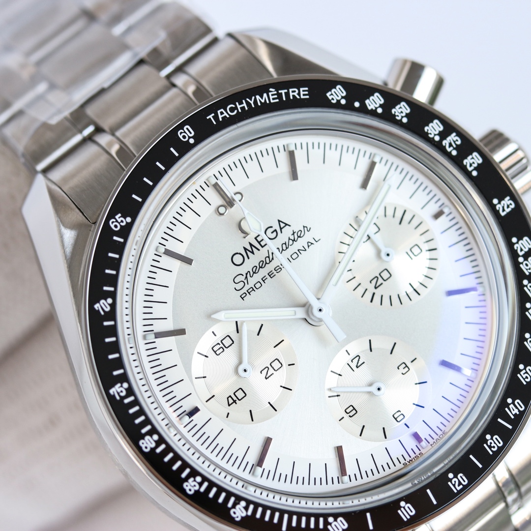 Omega Speedmaster 310.30.42.50.01.002