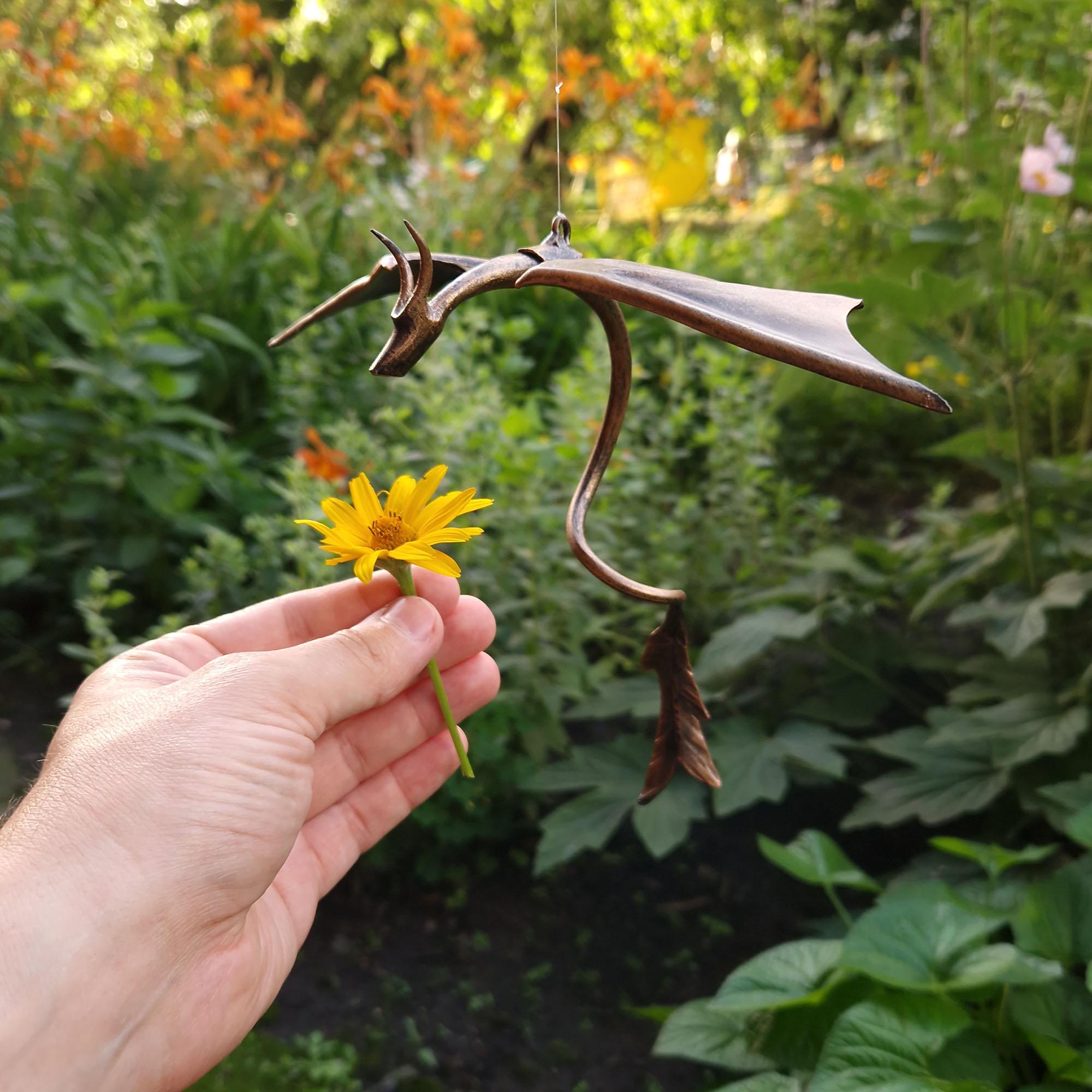 Iron Flying Dragon | Beautiful addition to garden
