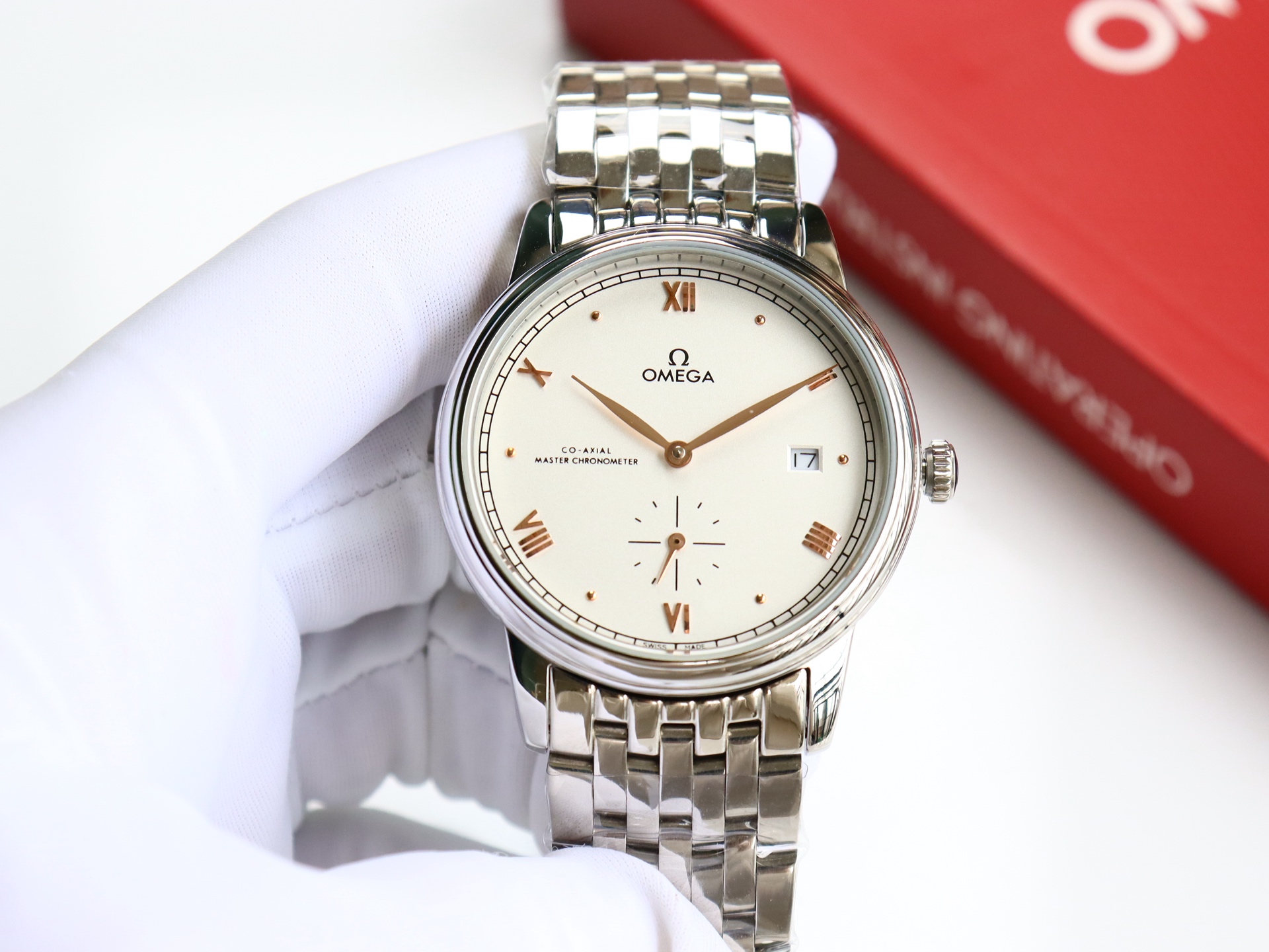 Omega De Ville series two-hand semi-mechanical men's watch