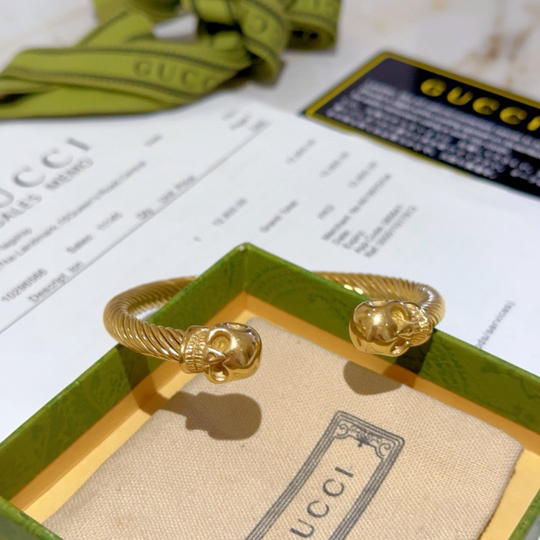 Gucci Wire Skull Bracelet