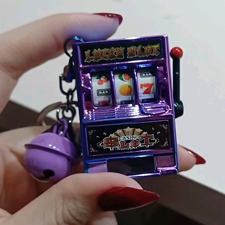 🔥ON SALE🔥Las Vegas Cute Souvenirs - Slots Keychain