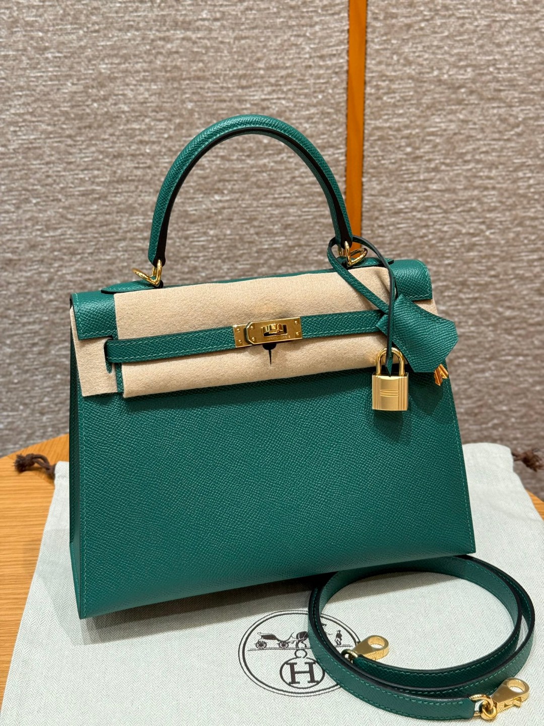 Hermès Kelly z6Makachite Handbag (Handmade to Order)