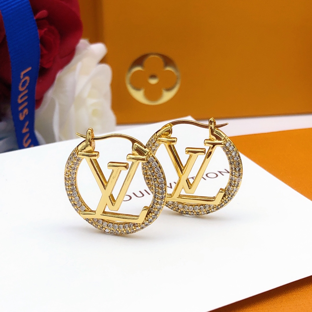 Louis Vuitton Round Diamond Earrings