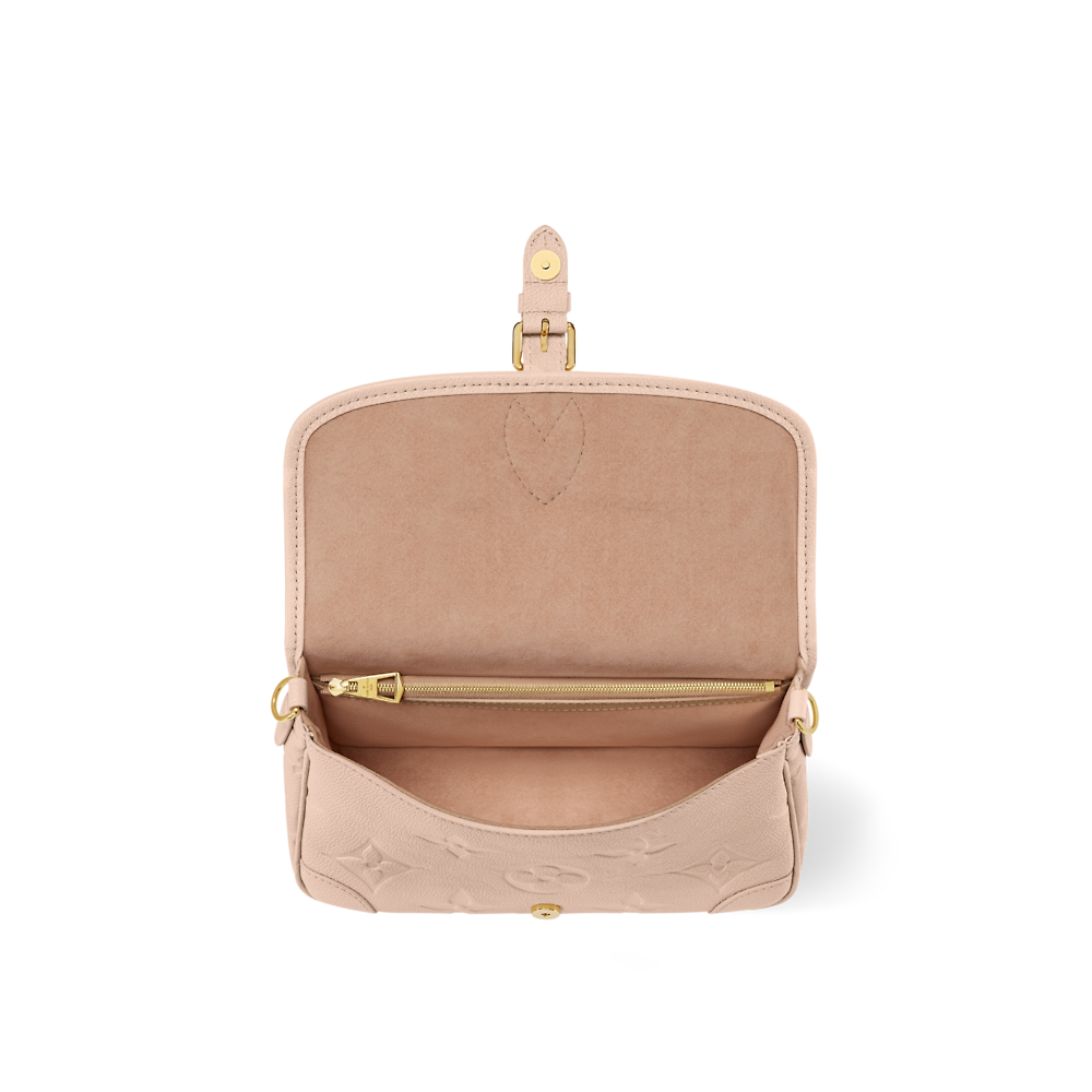 Louis Vuitton DIANE Handbag M46386