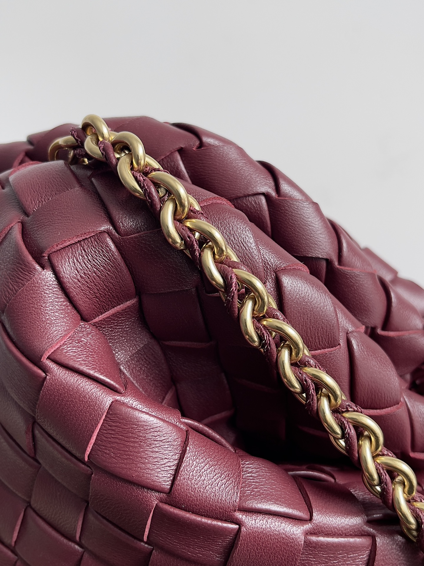 Bottega Veneta LAUREN CLUTCH chain clutch bag 785807