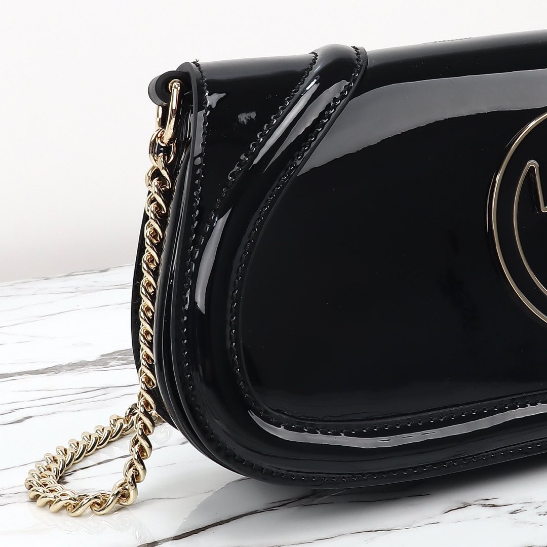 Gucci Blondie medium shoulder bag 814952 AAEEY 1000
