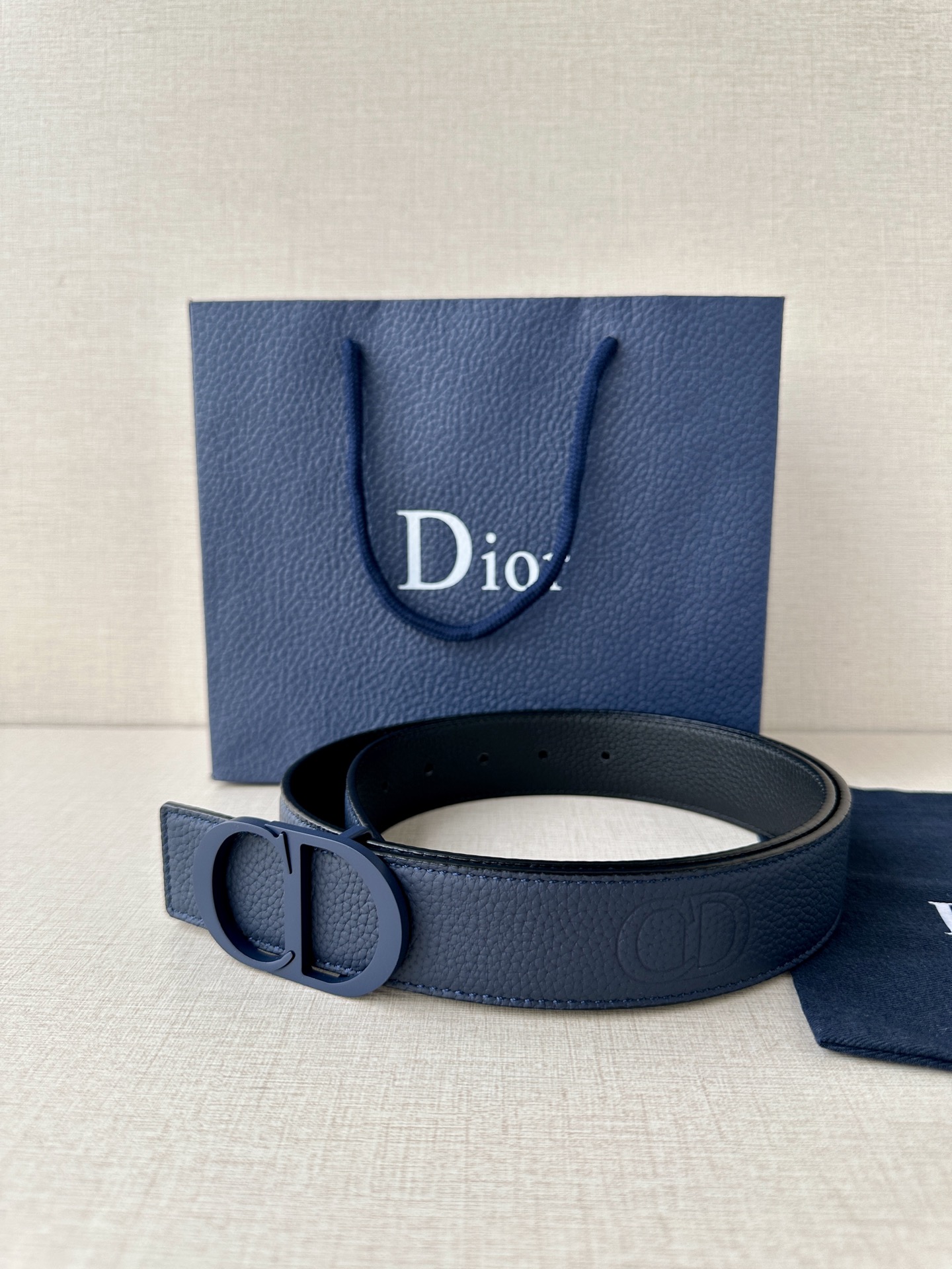 Dior embossed top layer leather belt 3.5CM wide