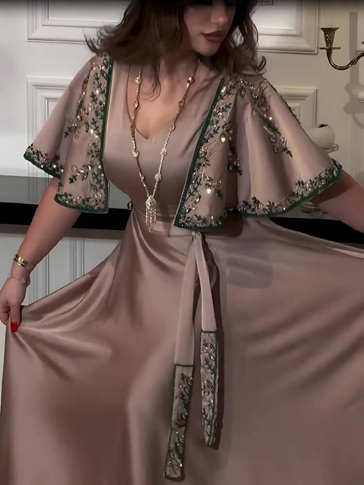 Diamond Shawl Sleeves Jalabiya Dress with Belt