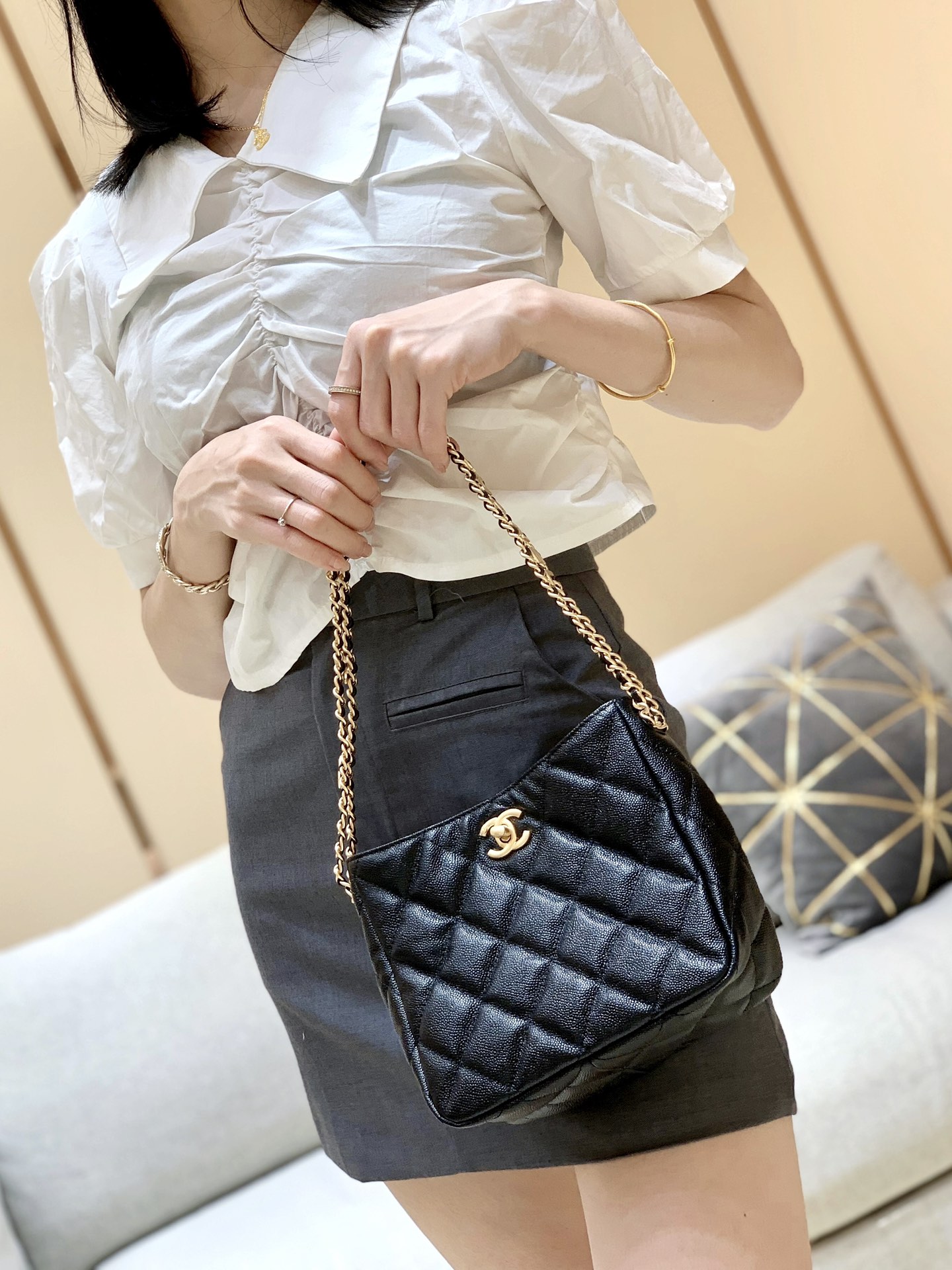 Chanel 2022cc Spring/Summer Collection Hobo Underarm Bag AS3223
