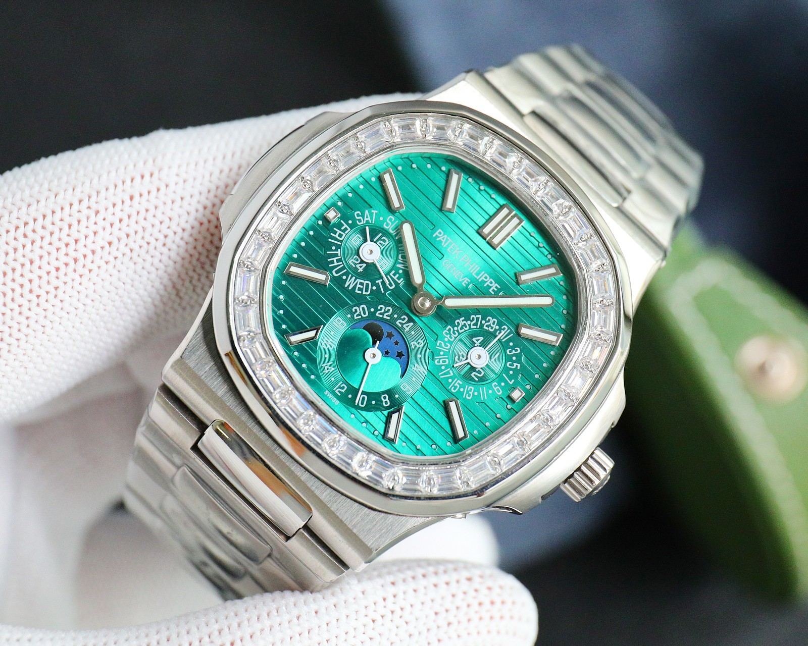Patek Philippe Super Complex Multifunctional Nautilus 57401G-001