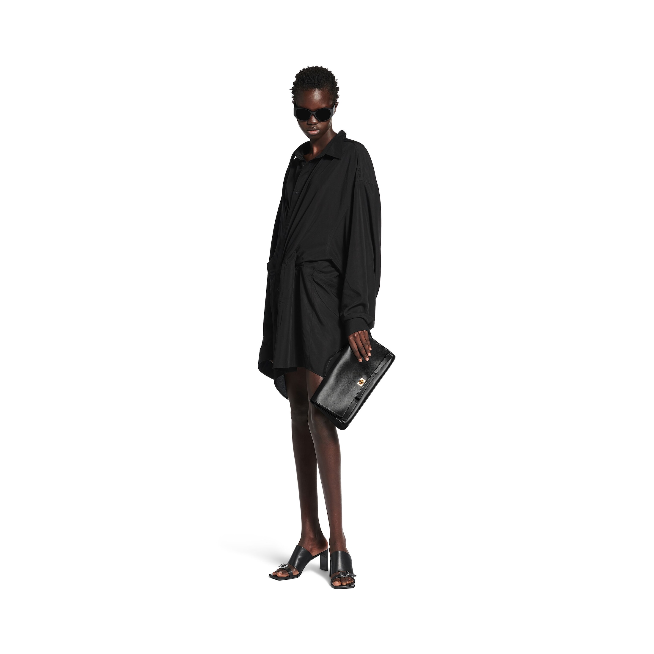 Balenciaga Air Clutch On Strap Small8349432ABAV1000