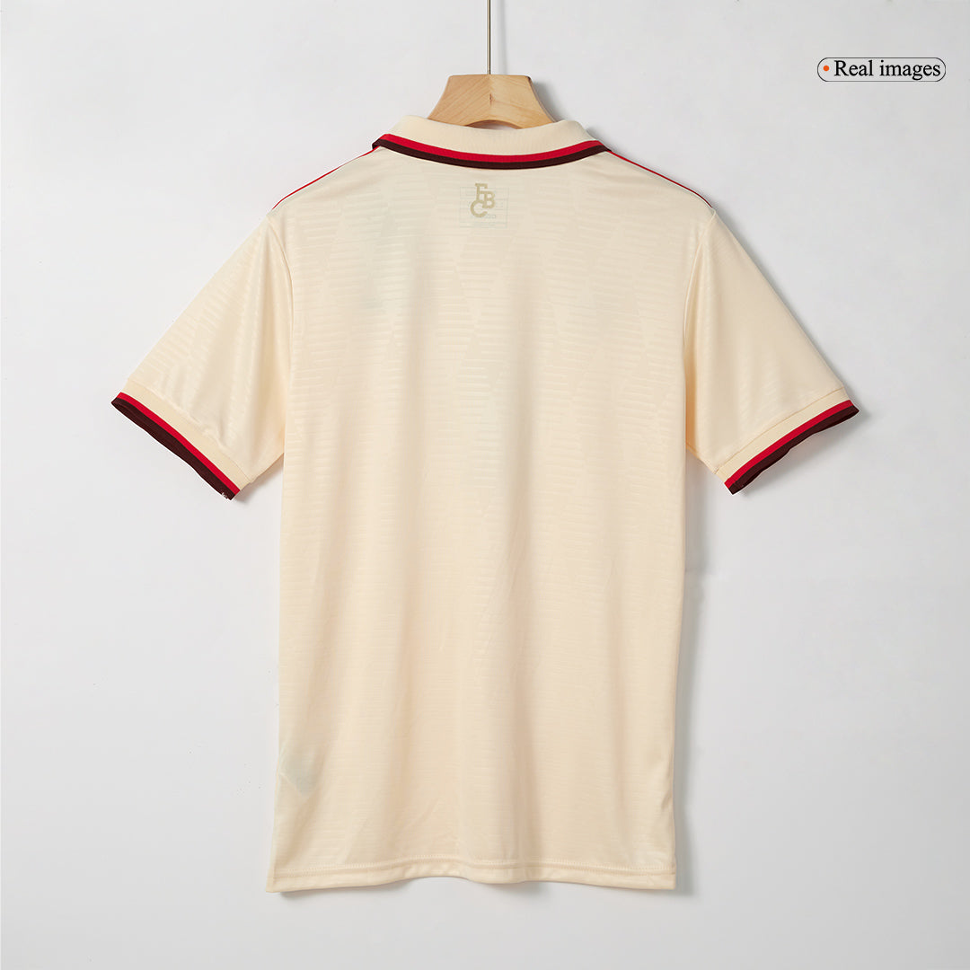 Bayern Munich, Tuesday Away Football Appearance 2024/25 UCL